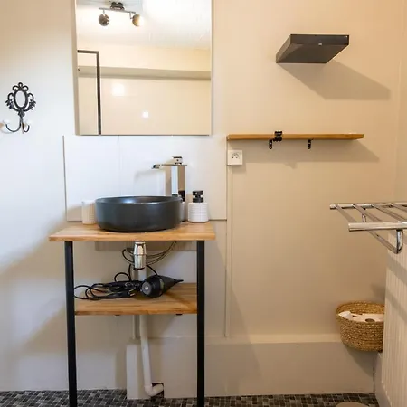 Maison Chaleureuse-grand Jardin-proche Saumur *