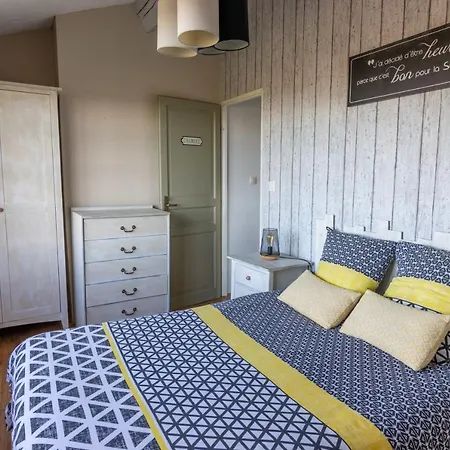 Semesterbostad Maison Chaleureuse-grand Jardin-proche Saumur